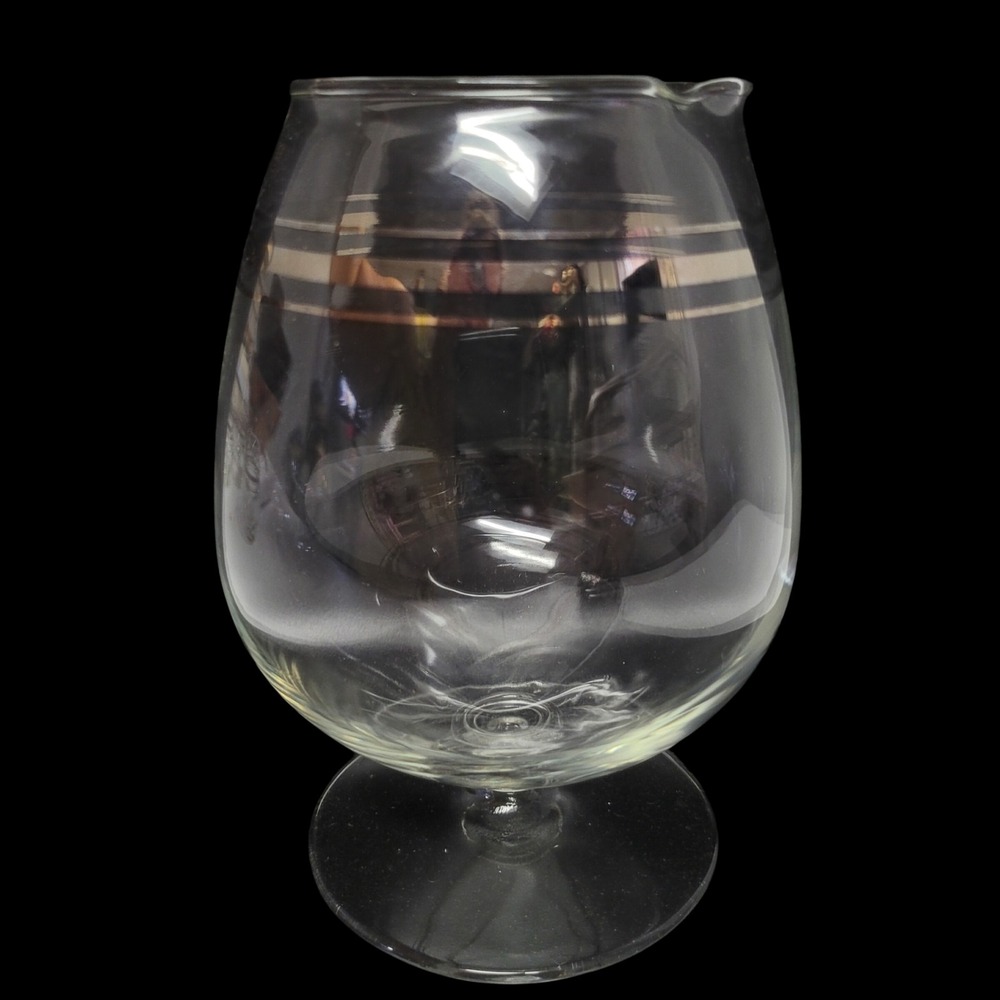 Dorothy Thorpe Snifter Triple Band Silver Fade Martini Pitcher